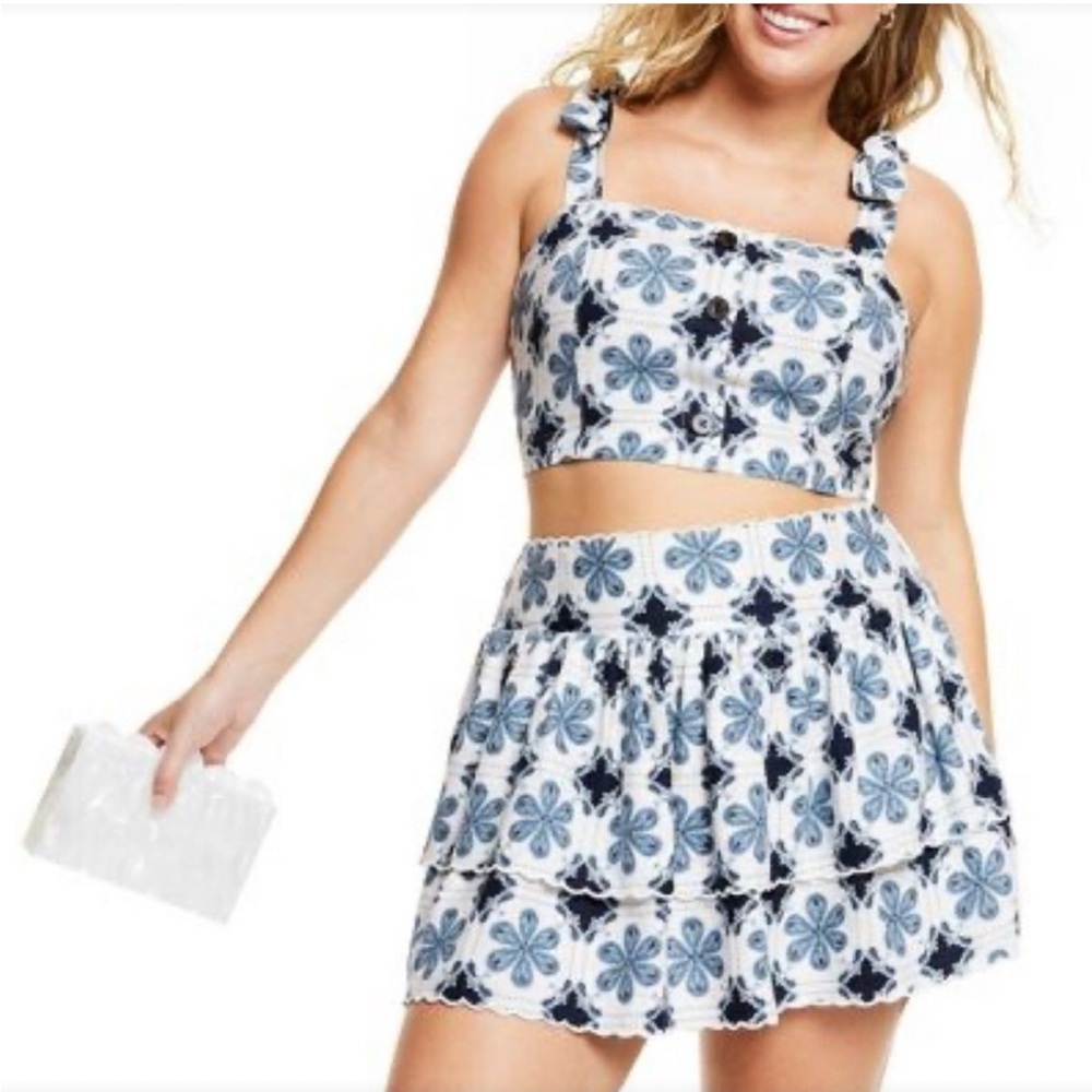 Floral Skirt Agua Bendita x Target